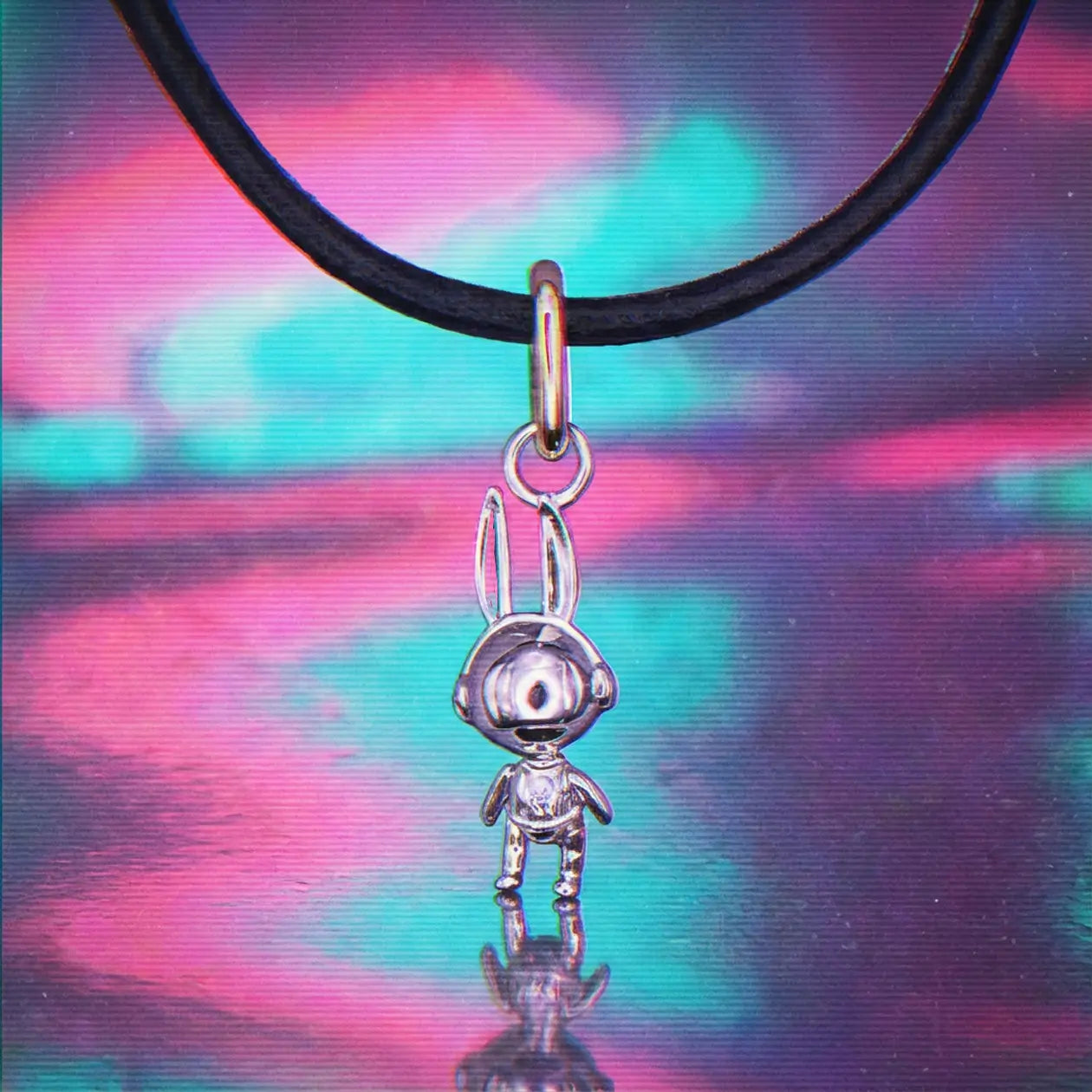 Bold Mini Charm